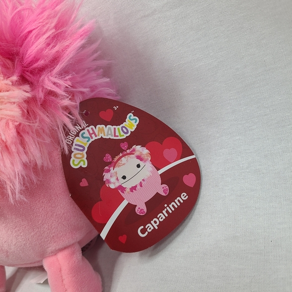 5" Caparinne Bigfoot - 2023 Valentine's Squishmallow NWT Heart Headband - Picture 2 of 4